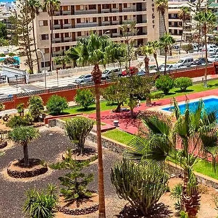 Tantulia Crissol 405 Apto 1 Hab فندق