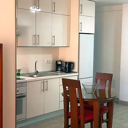 فندق Tantulia Crissol 405 Apto 1 Hab 4*